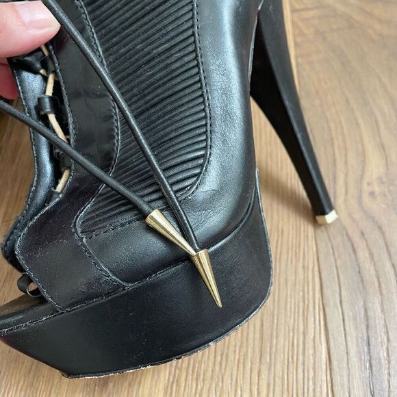L.A.M.B. Gwen Stefani Hoku Stiletto Bootie Lace Up Black Leather 6 - Picture 6 of 9